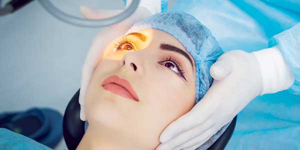 بهترین سن برای عمل لیزیک چشم چه زمانی است؟